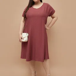 Nexus by Lifestyle Plus Size V-Neck A-Line Dress-picture-30