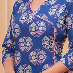 AFFO Women Ethnic Motifs Printed Regular Pure Cotton Kurta with Trousers & Dupatta image 3