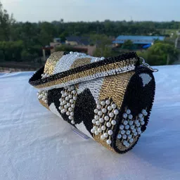 SALUJA PUNJABI JUTTI Women Ethnic Motifs Printed Structured Embellished Handheld Bag image 4