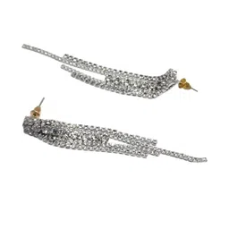 OOMPH Women Set of 2 Geometric Drop Earrings image 3