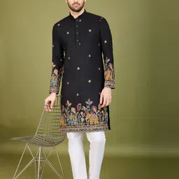 ODETTE Men Ethnic Motifs Embroidered Thread Work Kurta-image-42