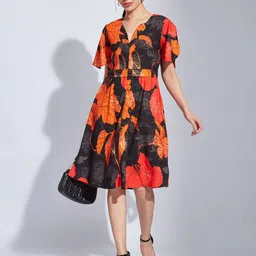 Latin Quarters Floral Print Flared Sleeve Linen A-Line Dress image 4