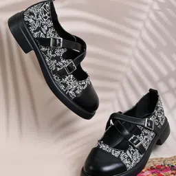 Jove Colourblocked PU Platform Sandals with Buckles image 1