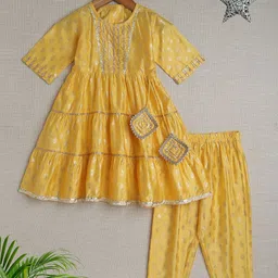 The Magic Wand Girls Ethnic Motifs Printed Regular Kurta with Trousers-image-16