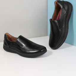 Mochi Men Round Toe Leather Loafers-image-12