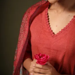 PRISHA FASHION Women Ethnic Motifs Regular Kurta with Trousers & With Dupatta image 5