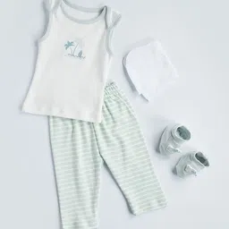 Juniors by Babyshop Infant Boys Pack Of 14 Printed Pure Cotton Baby Apparel Gift Set-image-18