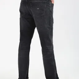 Tommy Hilfiger Men Light Fade Mid-Rise Regular Fit Stretchable Jeans image 4