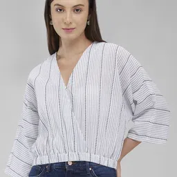 IZEL Bell Sleeve Cotton Crop Top-picture-18