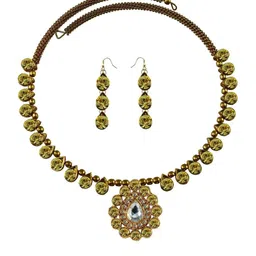 Vidhya Kangan Women Yellow Jewellery Set image 1