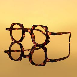 HAUTE SAUCE by Campus Sutra Women Square Sunglasses with Polarised Lens-picture-23