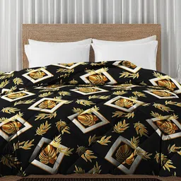 bsb home Black & Gold-Toned Floral Microfiber Mild Winter 233 GSM Double Bed Comforter-image-18