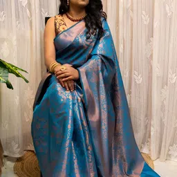 Banarasi Kargha Women Woven Design Zari Banarasi Saree-picture-11