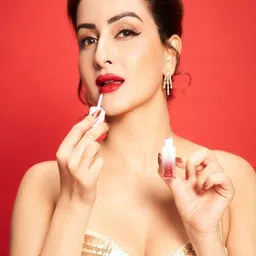 LUXEBOON Tempting & Transfer-Proof Matte Liquid Lipstick - 7 ml -Wine image 3