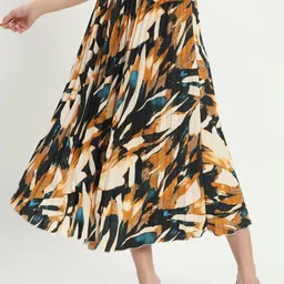 ZWERLON Printed A-Line Skirt image 1