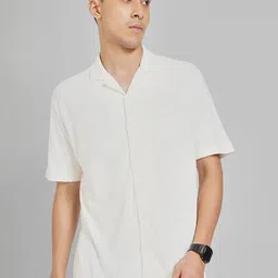 Street 808 by Pantaloons Cuban Collar Relaxed Fit Cotton Casual Shirt image 2