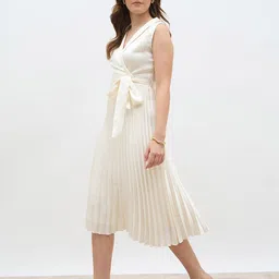 Styli Lapel Collar Accordion Pleats Tie-Up Wrap Midi Dress image 5