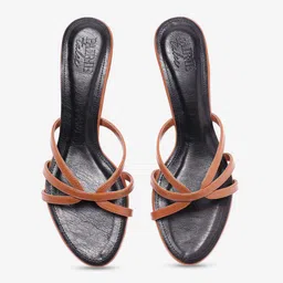 Pair ie Tales Leather Party Block with image 4