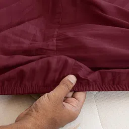 WEAVE AND DECOR Maroon Striped 300 TC Single Bedsheet with 1 Pillow Covers image 2
