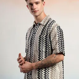 Stylecast X Kotty Men Relaxed Fit Multi Stripes Striped Casual Shirt image 5