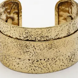 Moedbuille Gold-Plated Textured Cuff Bracelet image 4