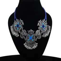 UNIVERSITY TRENDZ Silver-Plated Oxidised Necklace image 5