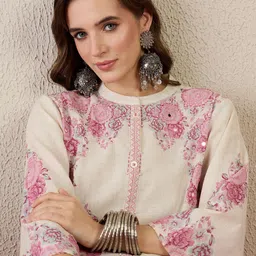 Indo Era Women Floral Printed Regular Mirror Work Pure Cotton Kurta with Trousers image 2