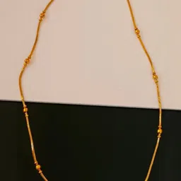 Kunjus Gold-Plated Artificial Beaded Minimal Chain image 2