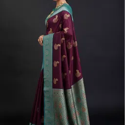 Peachmode Ethnic Motifs Zari Silk Blend Saree image 4