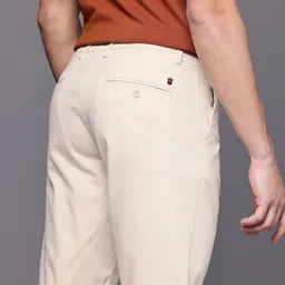 Louis Philippe Sport Men Geometric Printed Slim Fit Chino Shorts image 5