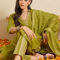 Indo Era Women Ethnic Motifs Embroidered Regular Thread Work Pure Cotton Kurta with Trousers & With Dupatta image 3