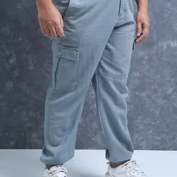 Sztori Men Plus Size Regular Fit Mid-Rise Linen Cargos image 2