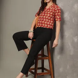 JANAKDULARI CREATION Floral Print Roll-Up Sleeves Cotton Shirt Style Crop Top image 5