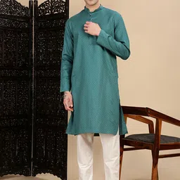 House of Pataudi Geometric Printed Mandarin Collar Straight Kurta & Trousers-picture-35