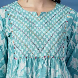 Ramas Women Floral Printed Sequinned Kurta image 5