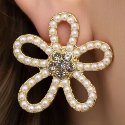 FIMBUL Floral Studs Earrings image 4