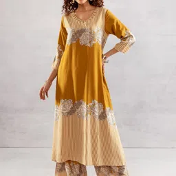 HERE&NOW Floral Printed Regular Straight Kurta with Palazzos-picture-10