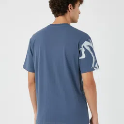 glitchez Abstract Printed T-shirt image 3