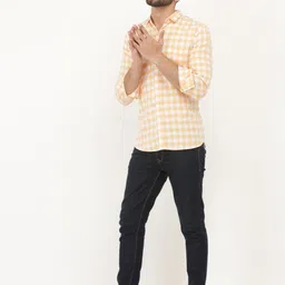 VED ELEGANT Men Checked Regular Fit Shirt image 2