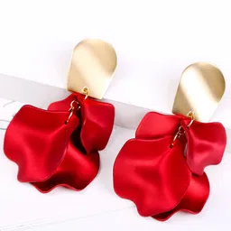 StyleCast x Revolte Leaf Shaped Drop Earrings-picture-26