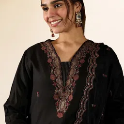 Indo Era Women Ethnic Motifs Embroidered Regular Thread Work Kurta with Trousers & With Dupatta-picture-27
