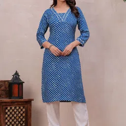 Sarai Women Leheriya Printed Sequinned Kurta-picture-17