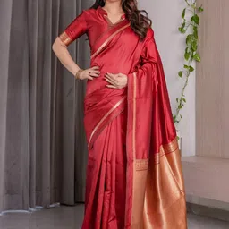 kalini Women Woven Design Jacquard Saree with Zari Border image 2