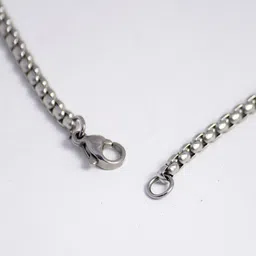 KRENOZ Men Silver-Plated Necklace image 3