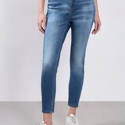 Vero Moda Women Skinny Fit High-Rise Light Fade Stretchable Jeans-picture-20