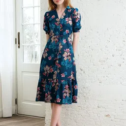 CORSICA Women Peter Pan Collar Fit & Flare Dress-picture-21