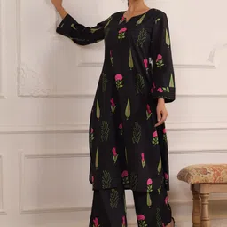 CRAFIQA Floral Printed Pure Cotton Tunic With Palazzo Co-Ords-image-96