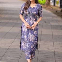 DIVASTRI Women Floral Printed Kurta with Trousers-picture-14