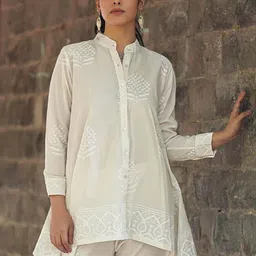 Chidiyaa Safed Milk Thistle Ivory Block Printed Top image 3