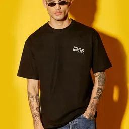 BDSQUARE Men Printed Applique T-shirt image 3